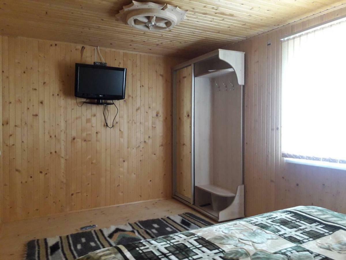 Садиба "Ековид" Krivorovnya Exterior foto